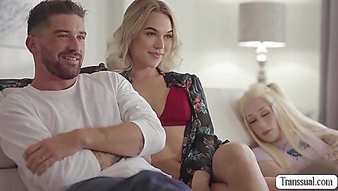 Sexy shemale gets fucked by man in an amateur video