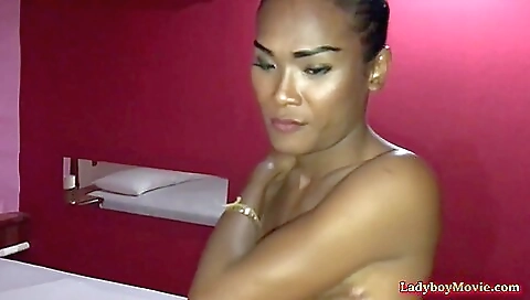 Asian amateur anal video shows her getting drilled