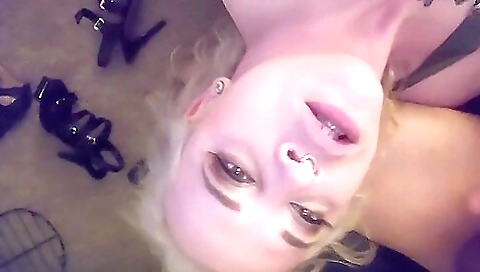 Big ass blonde with a juicy pussy makes her stepbrother lose his mind