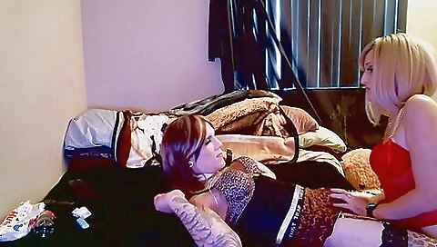 Blonde babe in lingerie gets fucked in her ass by the punk