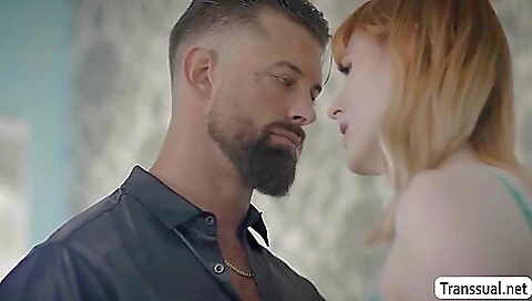 Red head babe with nice lips rides a dick in an alley