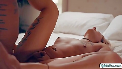 Busty blonde stepsister fucked her stepsister in the anal