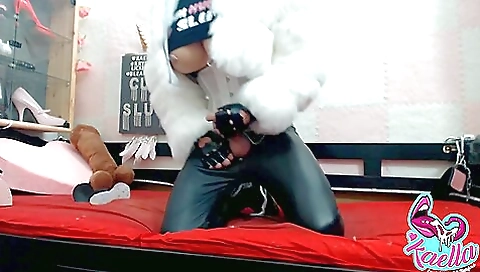 Big ass girl with a tattooed booty is drilled with a big dildo