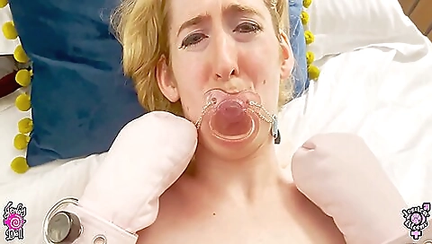 Busty brunette milf gets her cunt pinned for bondage fun